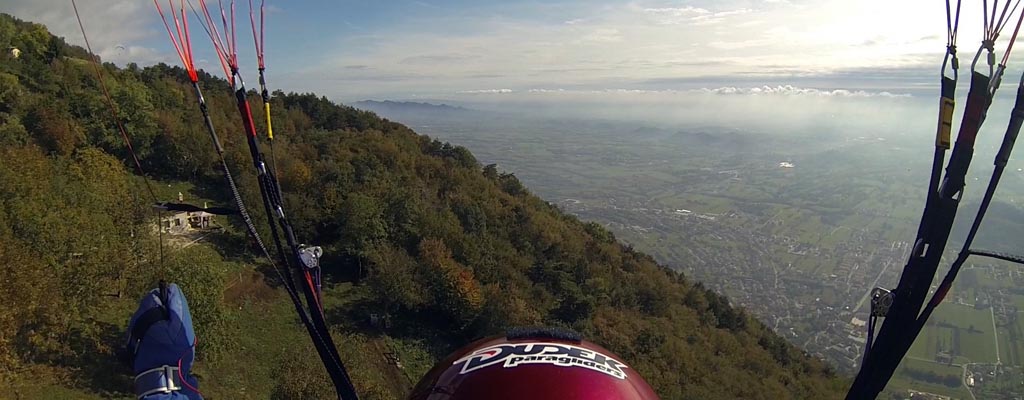 Gleitschirmvideos Italien Bassano Semonzo auf area28 Awesome Paragliding Videos Italy on area28